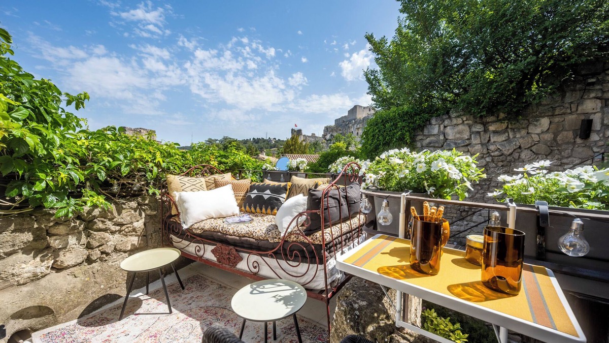 Les Baux-de-Provence Apartment | "Le Balcon du Prince Noir" unique experience in the heart of the old village