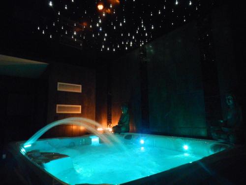 Henin-Beaumont Apartment | Le bdj spa