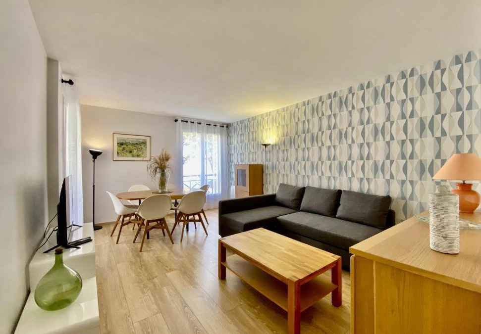 Champs-sur-Marne Apartment | Le Beaugency Near Paris & Disneyland