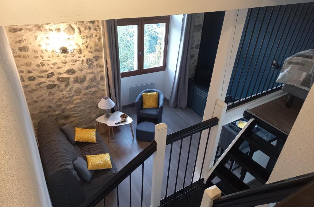 Uriage-les-Bains Apartment | Le Belvédère de la grand croix dans le chateau d'uriage