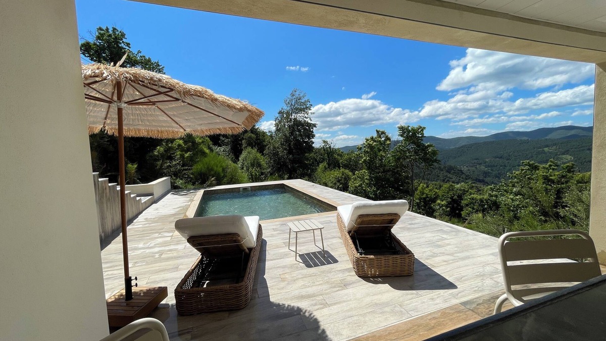 Lamelouze Villa | Le Belvédère Cévenol -2 Pers. Piscine/jacuzzi- Vue Exceptionnelle Calme Absolue