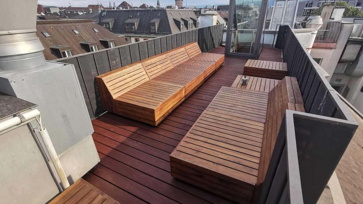 Old Town Apartment | Le Bijou Historic Roof Top Apartment