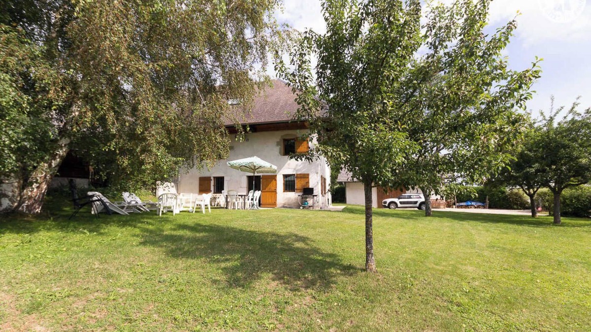 Entrelacs House | LE BIOLLEY - ENTRELACS