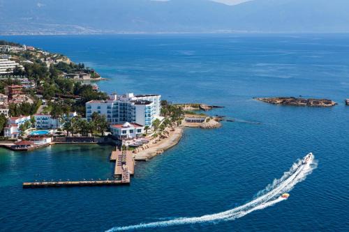 Kadnlar Denizi Mahallesi Resort | Le Bleu Hotel & Resort Kusadasi