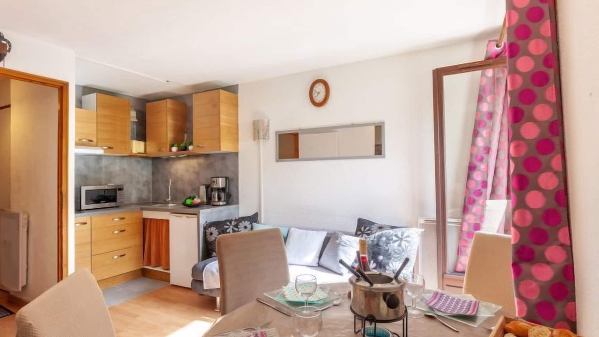 Les Bottieres Apartment | Le Bochate by Interhome
