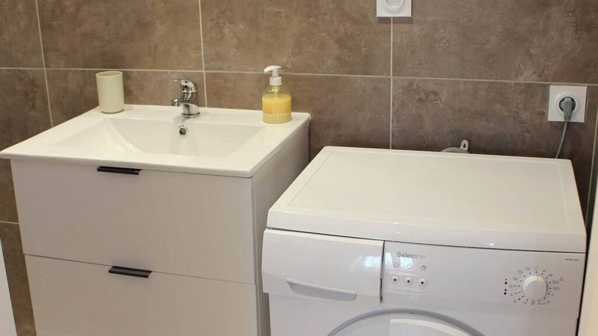 Luxeuil-les-Bains Apartment | Le Briand - Studio 1