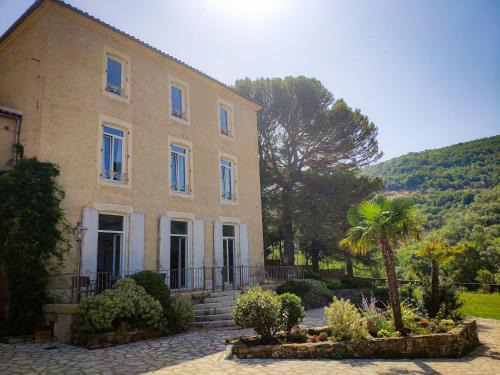 Dio-et-Valquieres House | Le Cèdre de Prades 4 étoiles Logement entier Parc Naturel Haut Languedoc - Salagou
