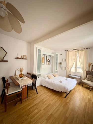 Chartres Apartment | Le Célestin - quartier Cathédrale