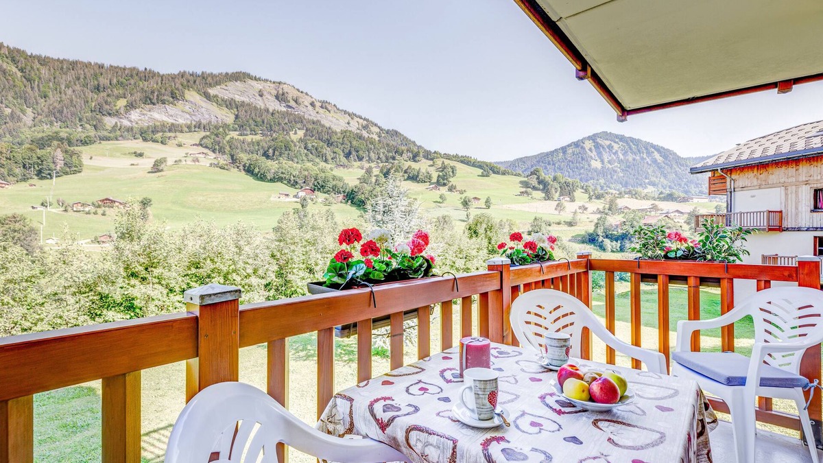 Flumet Apartment | Le cœur des Evettes - One Bedroom Apartment, Sleeps 4