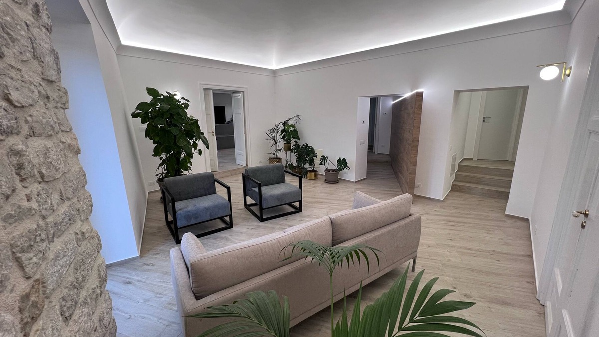 Castronuovo di Sicilia House | Le Camere dell Emiro