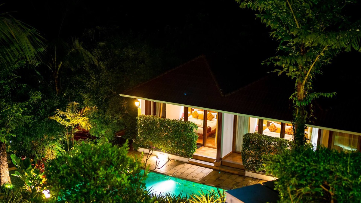Kedavur Hotel | Le Candles Resort