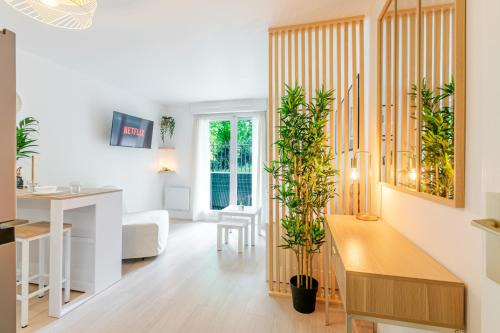 Gonesse Apartment | Le Carré CDG Studio Élégant