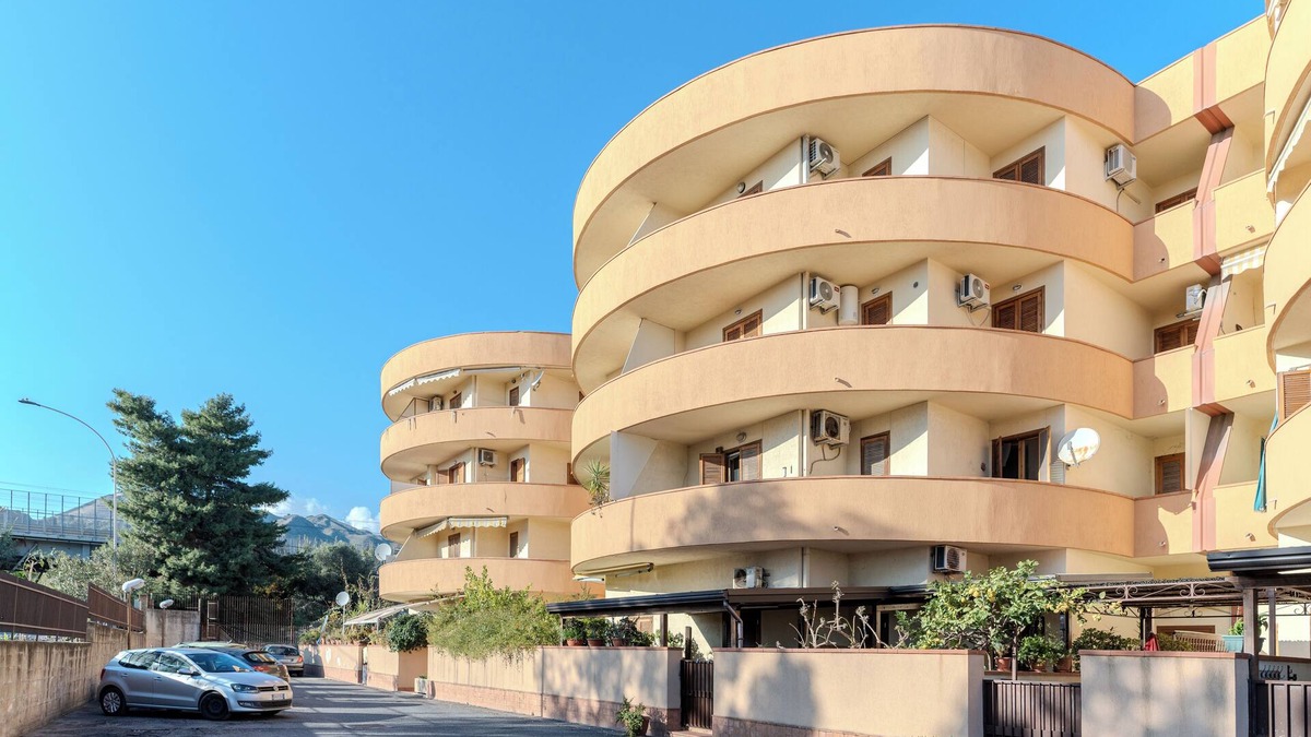 Roccalumera Apartment | LE CASETTE DI FLAVIA - Trinacria (Near Taormina. 100 mt from sea and highway