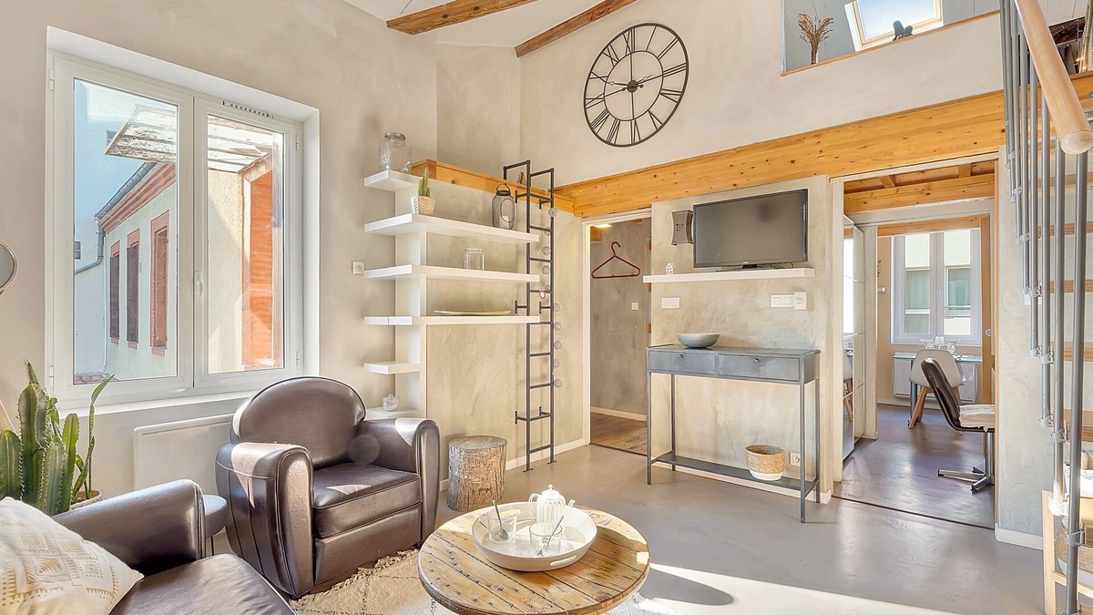 Saint - Michel Apartment | LE CASTELET - Cosy duplex proche du centre-ville