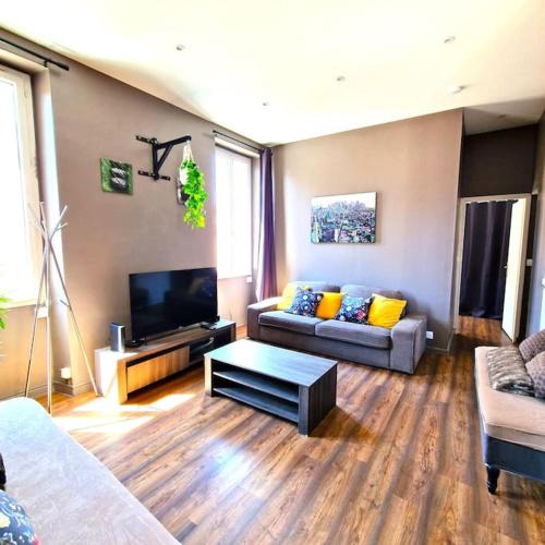 Menpenti Apartment | Le Central Parc - T2-Spacieux-Clim-Wifi