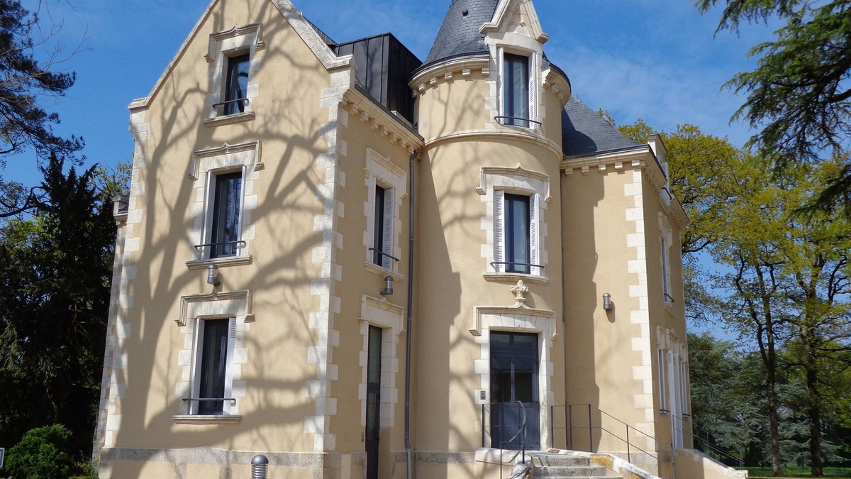 Parthenay Other | Le Château des Plans