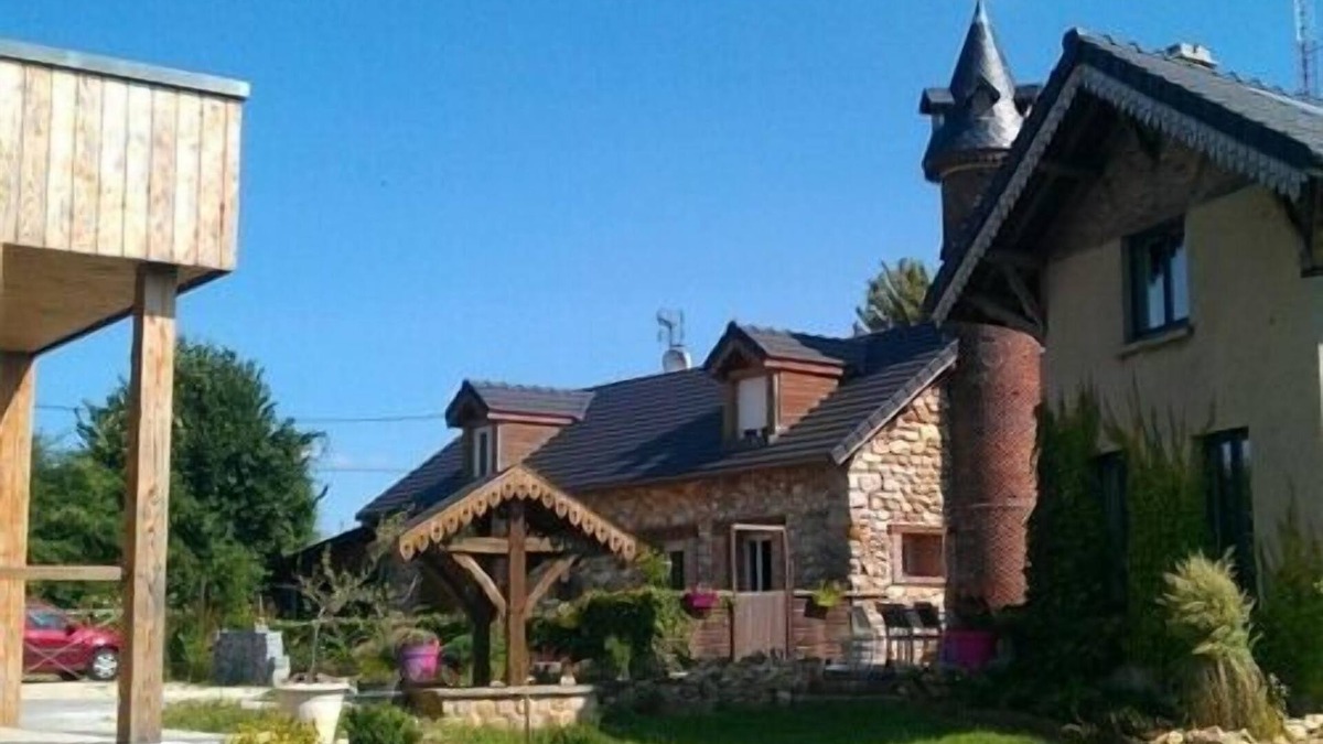 Bethon Bed & Breakfast | Le Chalet Champenois