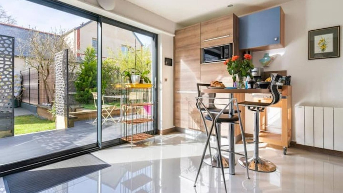 Chartres Apartment | Le Chalet des Fanières et sa Terrasse