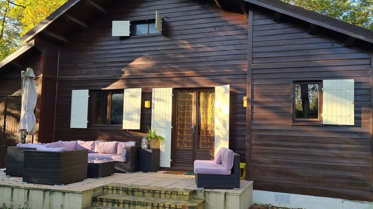 Bazoches-sur-le-Betz Ski Chalet | Le chalet du lac