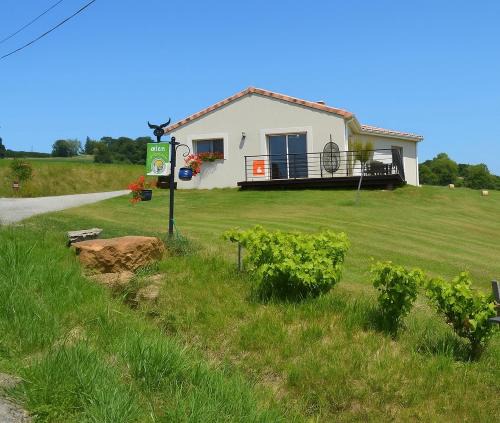 Fabas House | Le Champ du Baron