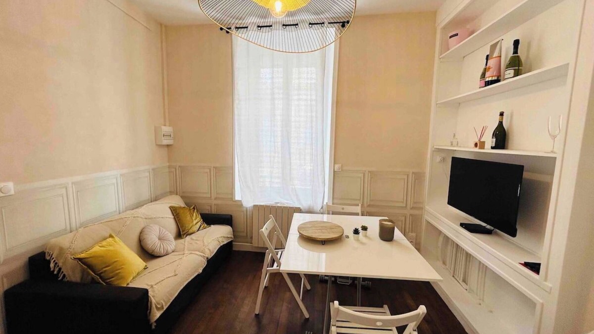 Jamin Apartment | Le Champagne Coquebert | Centre-ville