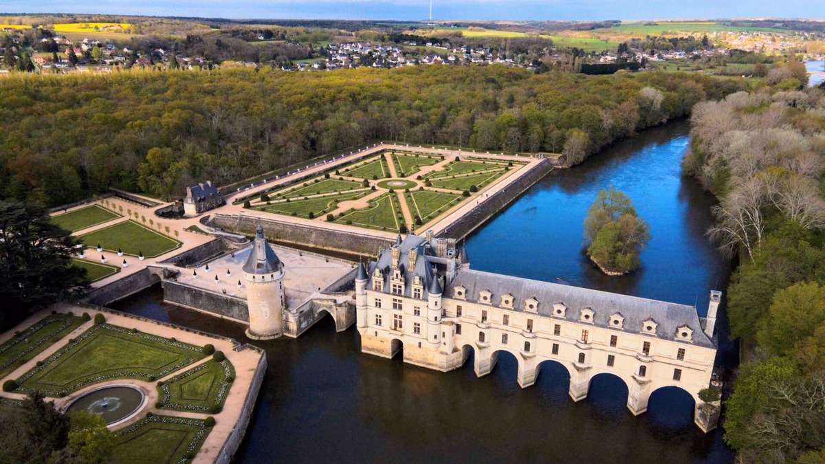 Chisseaux House | Le chant des bois - 5 min from Château de Chenonceau