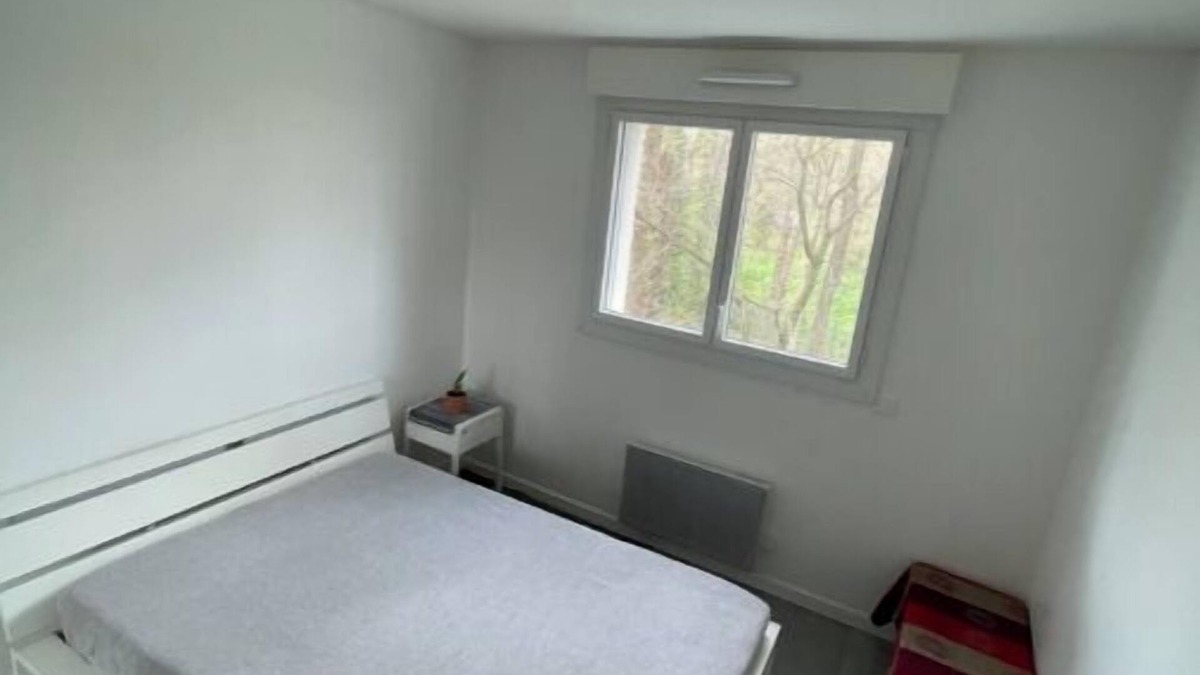 Fontaine-Bayonne-Cartoucherie Apartment | Le Charme des Jardins du Barry' apartment