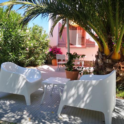 Beauvoir-sur-Mer House | Le chat bleu suite parentale chez l habitant cuisine partagée