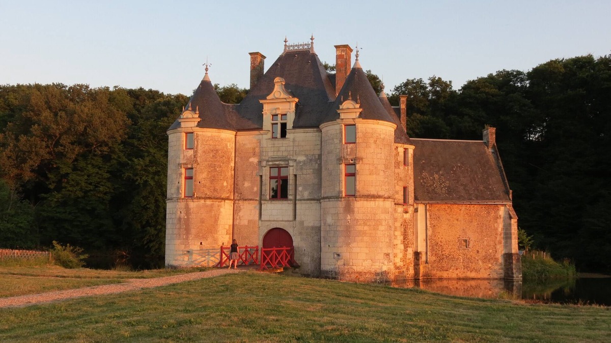 Thilouze Other | Le Châtelet in the commune of Thilouze in the heart of the Loire castles