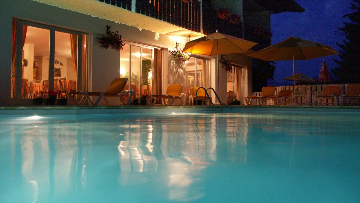 Hirmentaz Hotel | Le Christania