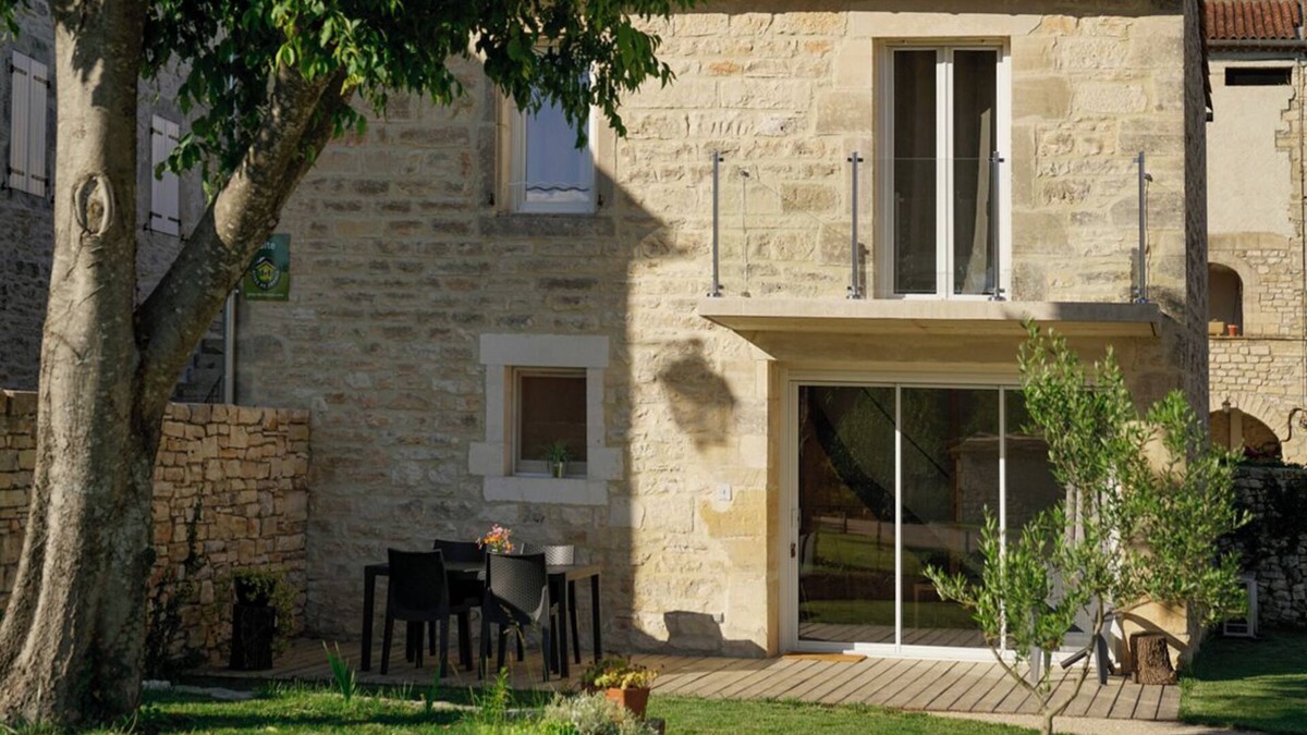 Saint-Privat-de-Champclos House | Le Clos des Taulelles Gite 4* M2