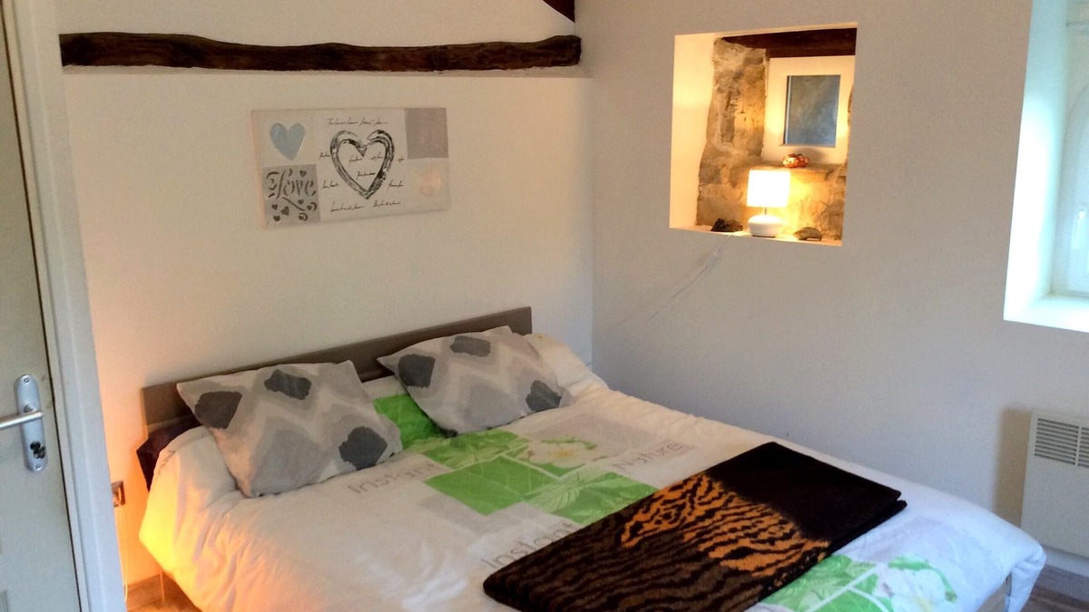 Villefranche-de-Rouergue Bed & Breakfast | Le Clos du Mûrier is located in a quiet, pleasant countryside setting.