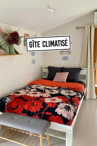 Renage Apartment | Le Clocher, Studio duplex avec clim