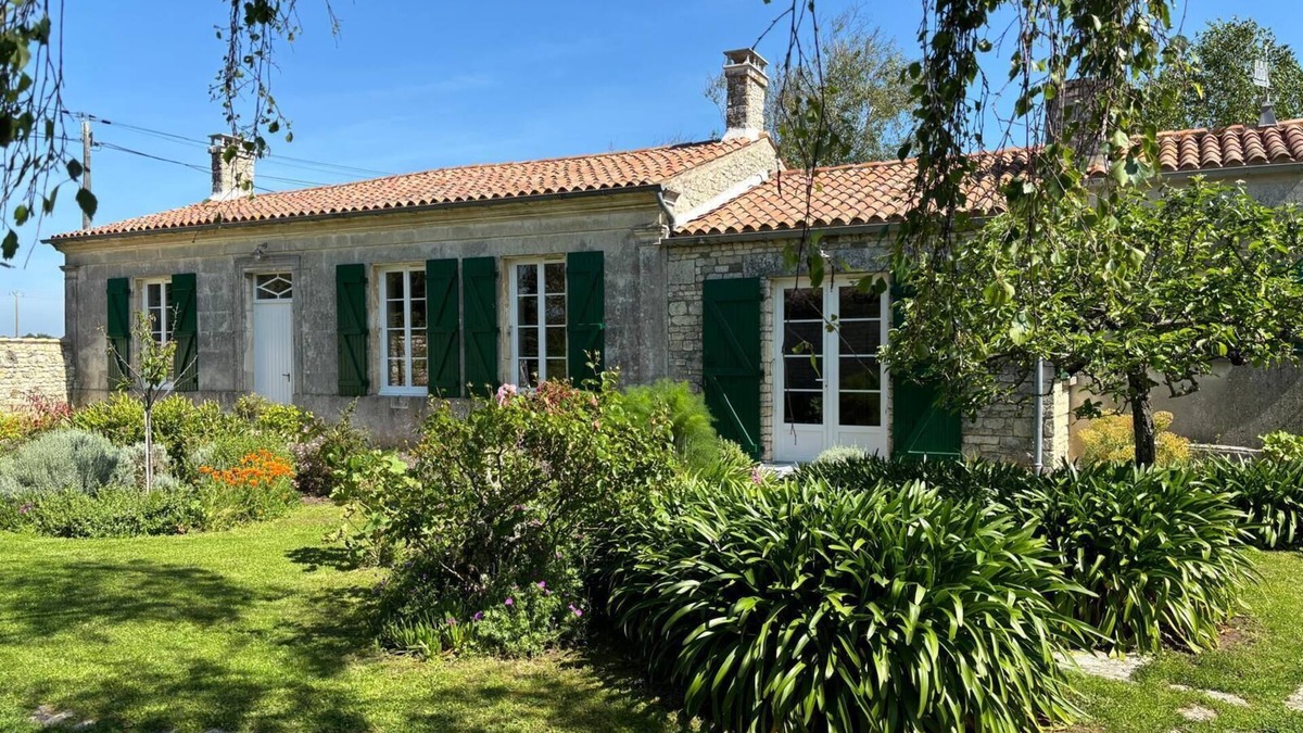 L'Echardiere House | Le Clos des Agapanthes 6/7 Pers Saint Pierre D'oléron Grand Jardin