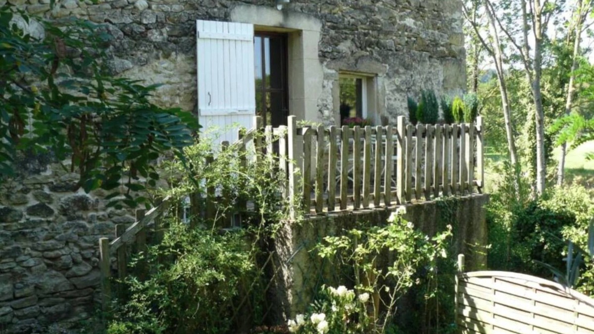 Divajeu Hotel | Le Clos De L'ambre