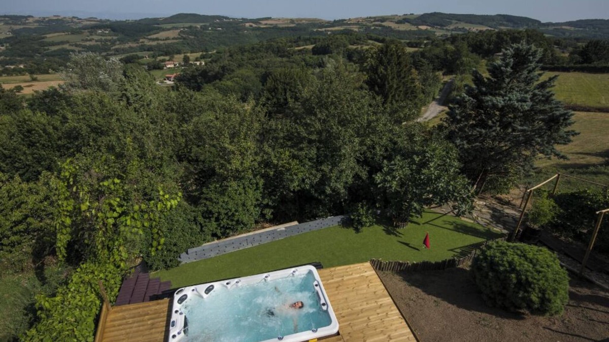 Champis House | Le" Clos de l'ange Charming residence in Ardéche Verte, 30 minutes from Valence
