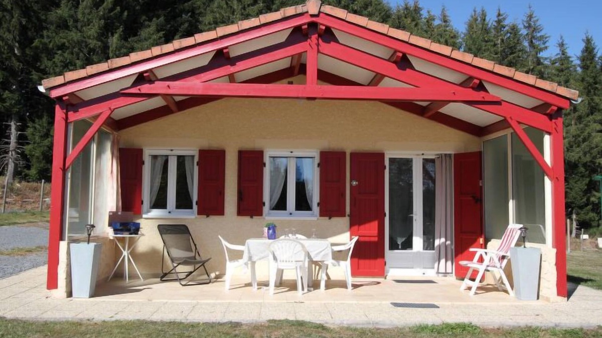 Monlet House | Le Clos des Sapins by Interhome