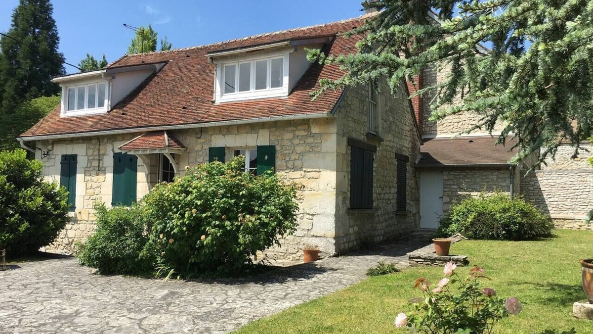 Lavilletertre House | Le Clos Saint Jean Traditional Vexin house