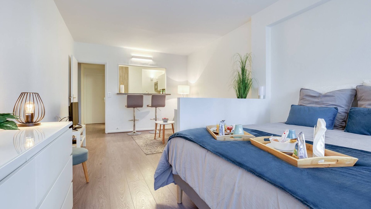 Le Chesnay Apartment | LE COCON DES COUPLES★COEUR DE VILLE★TOUT PROCHE VERSAILLES