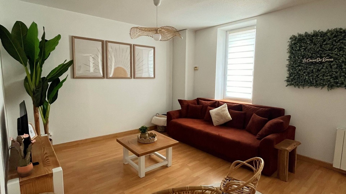 Dompierre-sur-Besbre Apartment | Le Cocon de Kenna 6km du PAL 3 beds 2 bedrooms