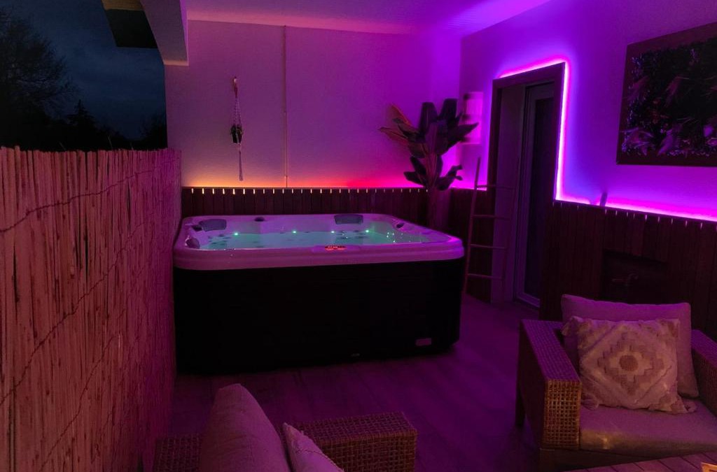 Belin-Beliet Apartment | Le Cocon Rose Jacuzzi privé rêve et Douceur