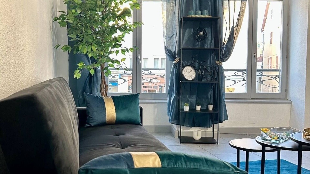 Pontarlier Apartment | Le Cocon Saint Pierre, hyper center, cosy