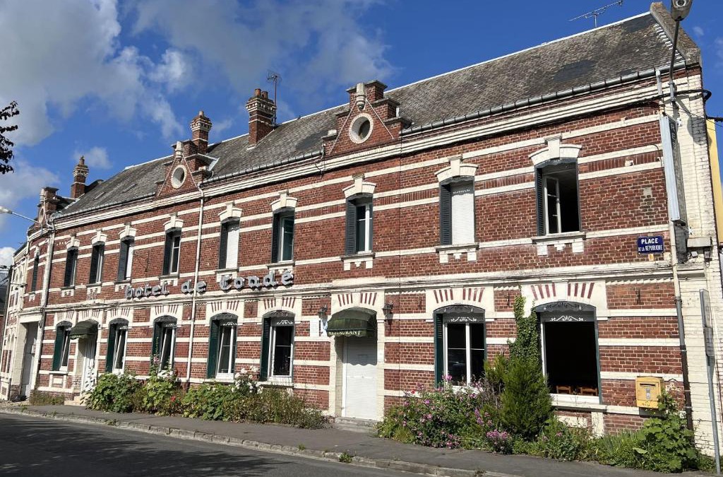 Montdidier Hotel | Le Condé