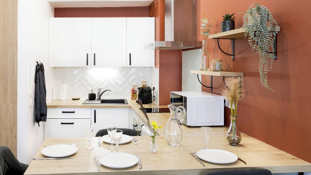 Provins Apartment | Le Constantin Charm & Comfort in the City Center