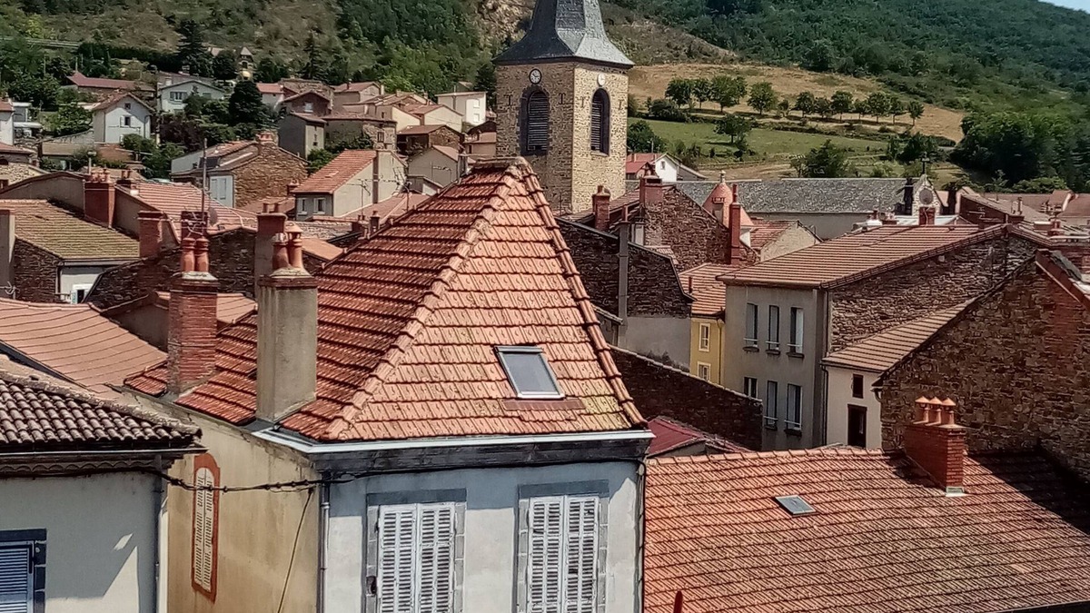 Massiac House | Le Coquelicot