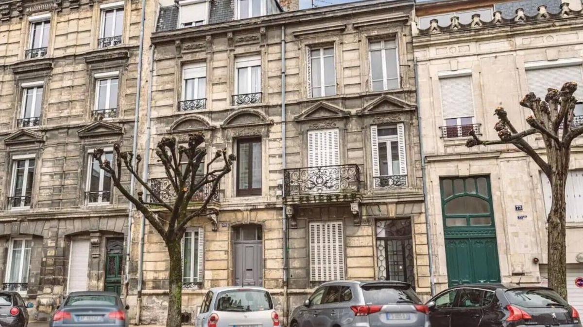 Courlancy Apartment | Le Coquet, facing the Cathedral 3G