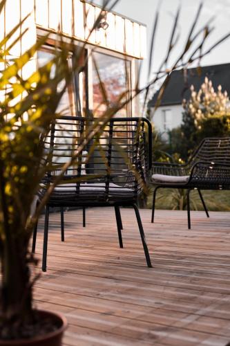 Luc-sur-Mer House | Le coquillage, la clef des paons