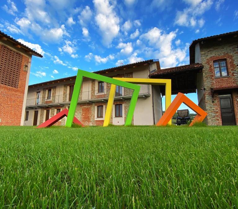 Diano d'Alba Resort | Le Cornici - Cascina di Charme