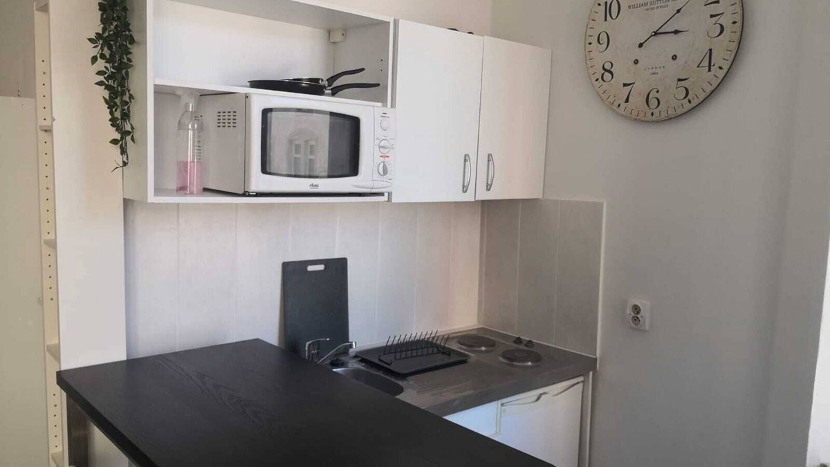 Algrange Apartment | Le Cosy Studio (Free parking) Whole apartment 15min from Luxembourg