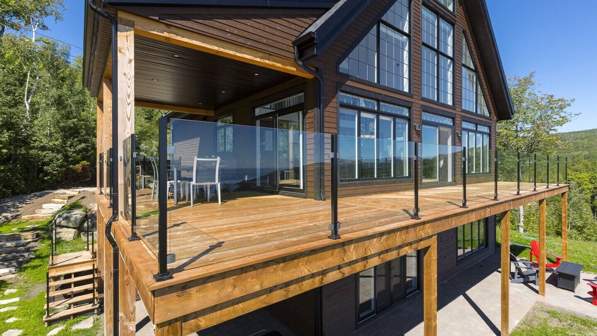 Saint-Joseph-de-la-Rive House | Le Côtier - With stunning view of the Saint-Lawrence river!